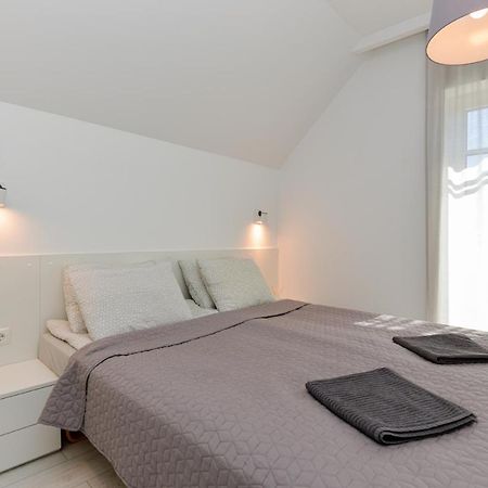 Apartment Amber White ニダ エクステリア 写真